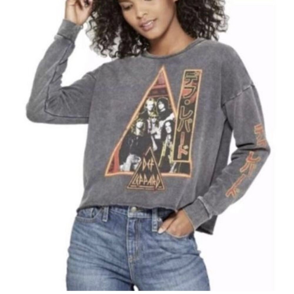 Junk Food - Def Leopard Band Sweatshirt - Women’s SIZE LARGE